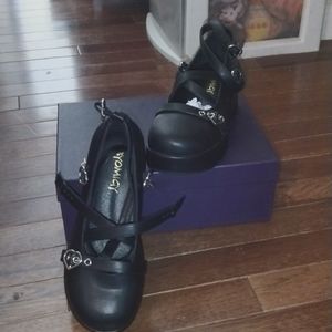 Brand never worn Mary Jane's my byomigy